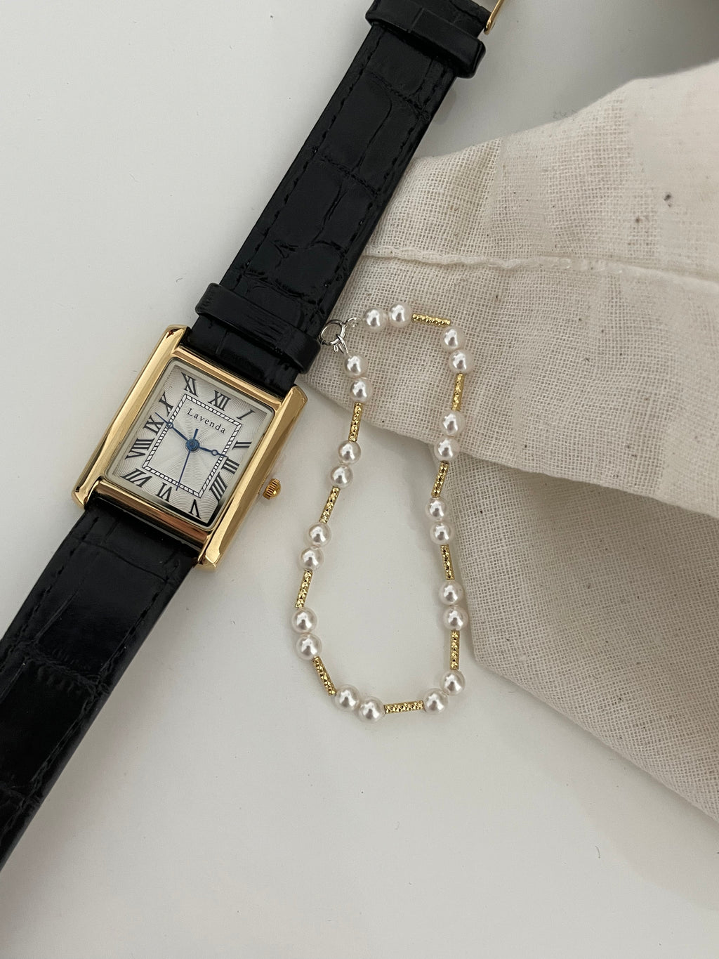 Classic Rhythm Swarovski Pearl & Textured Gold Bar Bracelet - S925 Silver Plated