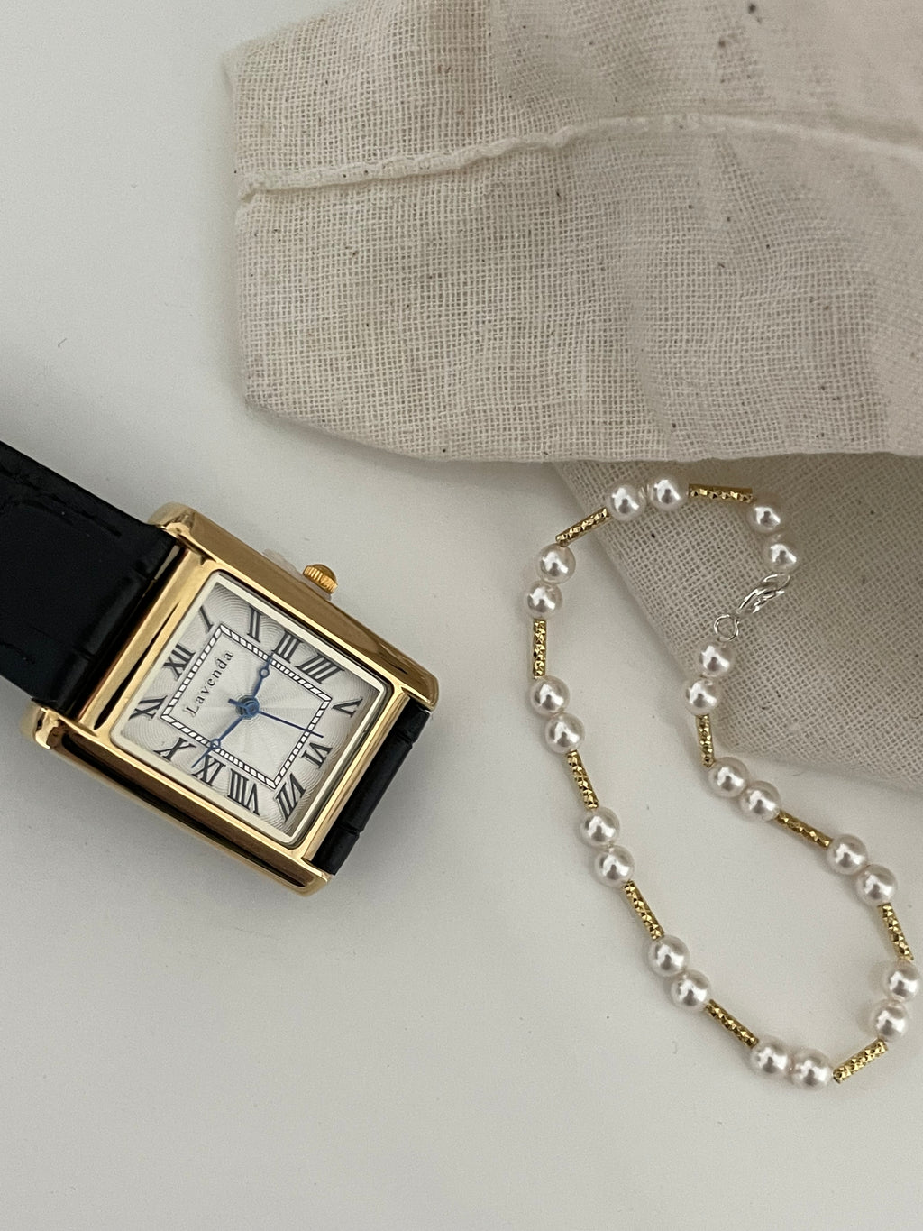 Classic Rhythm Swarovski Pearl & Textured Gold Bar Bracelet - S925 Silver Plated