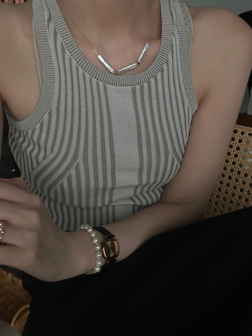 Minimal Baroque Pearl Necklace
