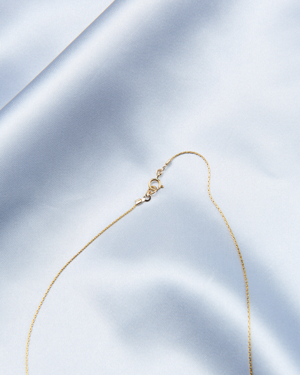 Minimal Baroque Pearl Necklace