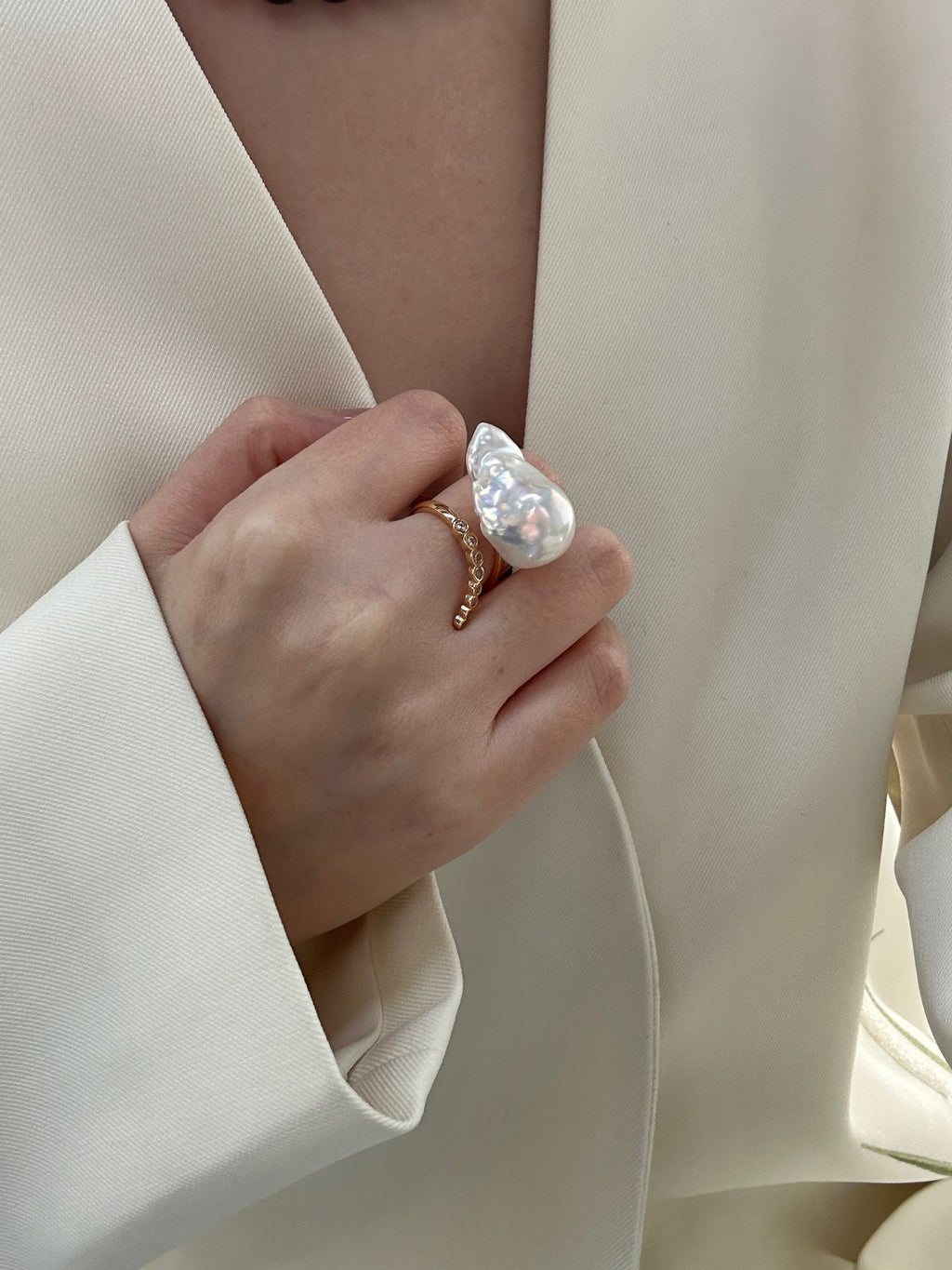 Luxe Curved Pave Bar & Large Baroque Pearl Open Ring