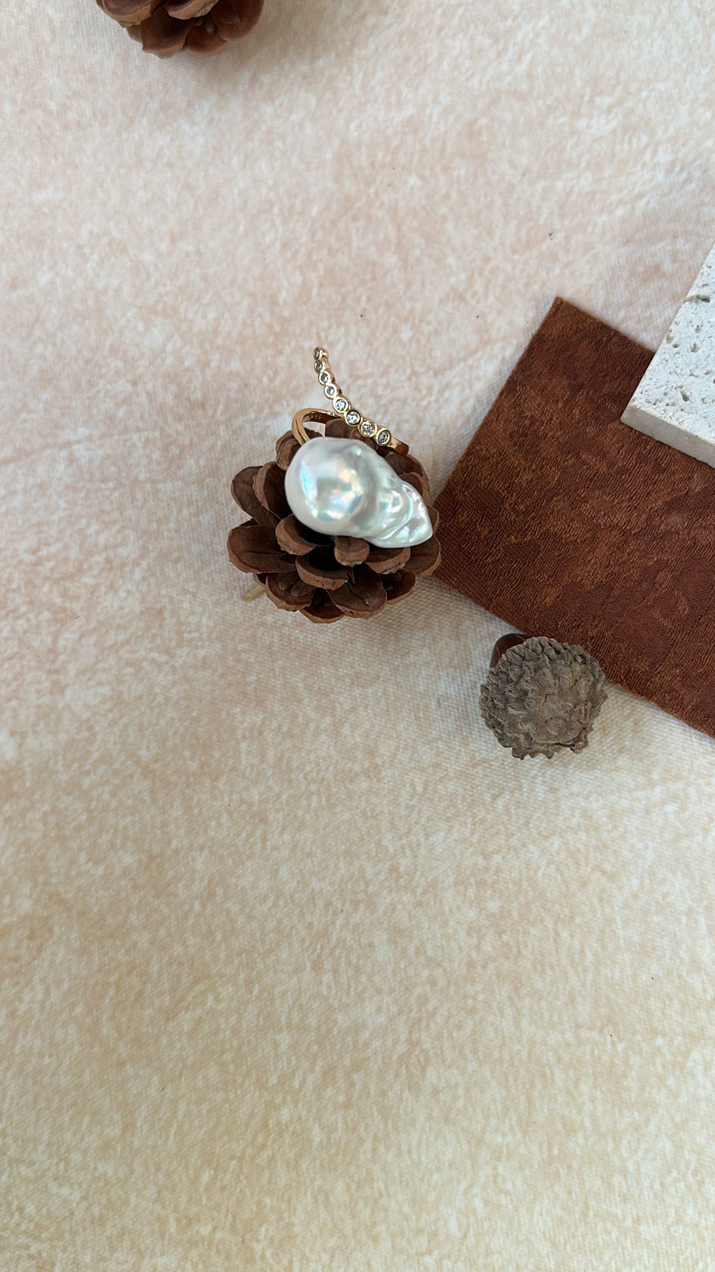 Luxe Curved Pave Bar & Large Baroque Pearl Open Ring