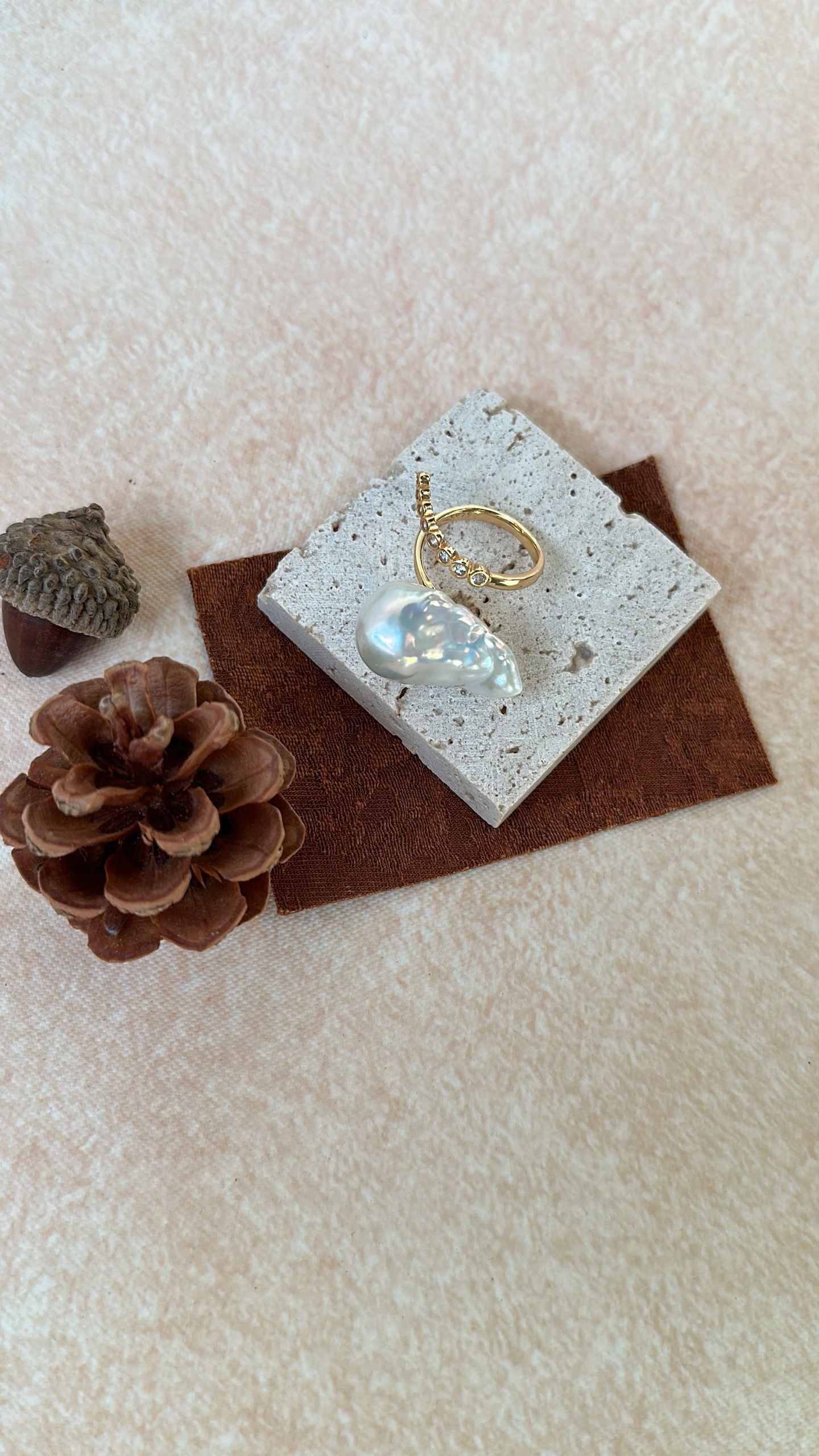 Luxe Curved Pave Bar & Large Baroque Pearl Open Ring