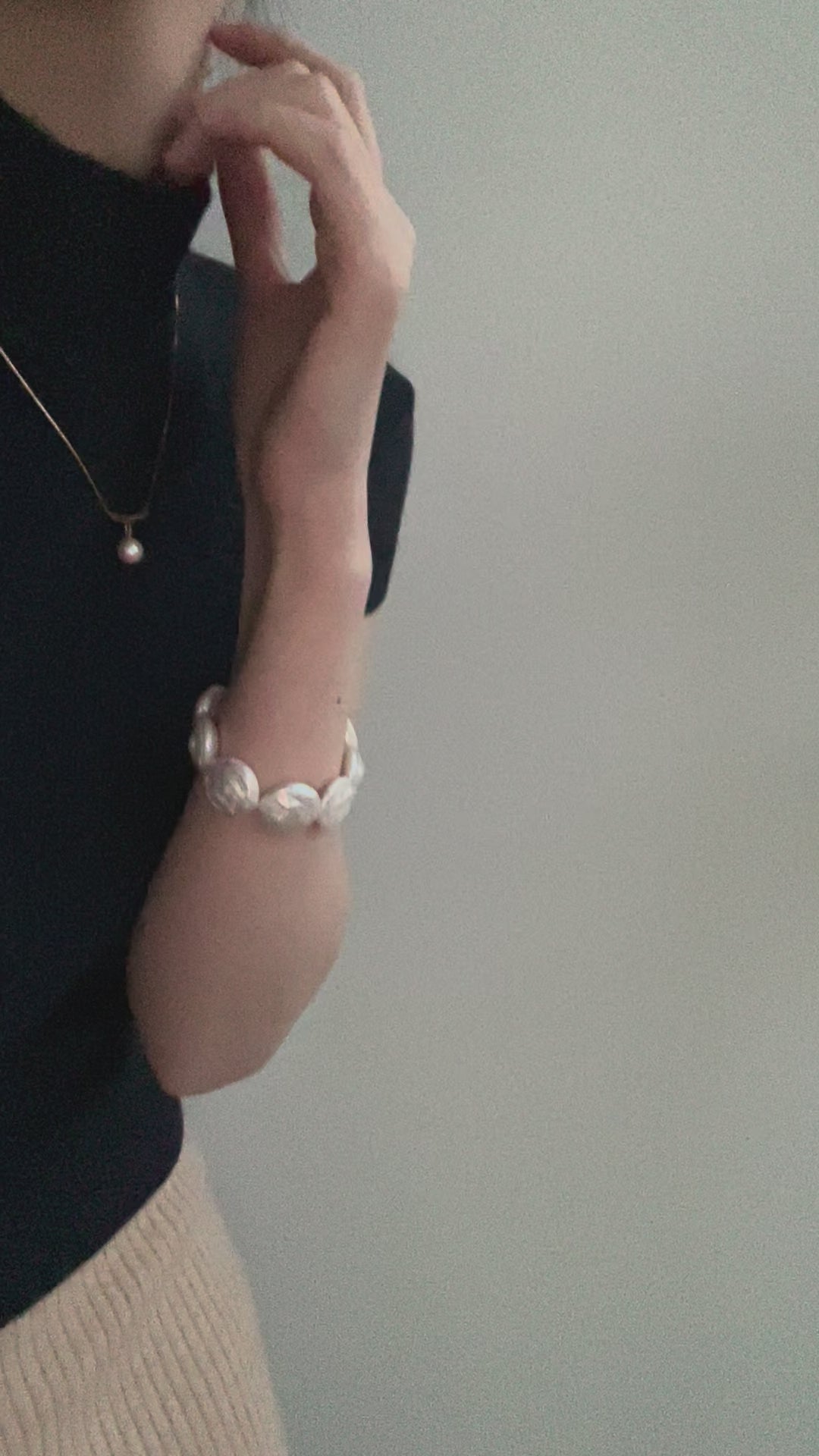 'Roman Holiday' Large Coin Pearl Bracelet