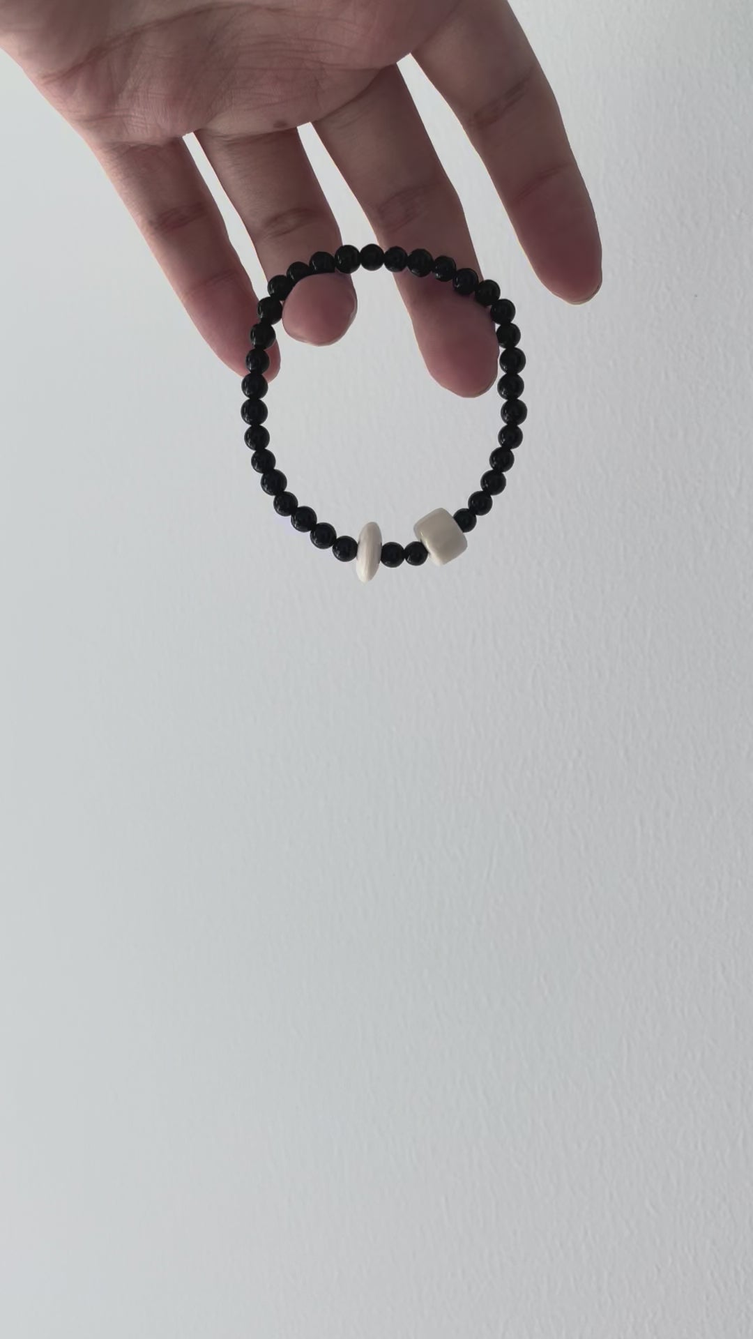 Minimalist Black & Cream Agate Beaded Elastic Bracelet - Natural Stone